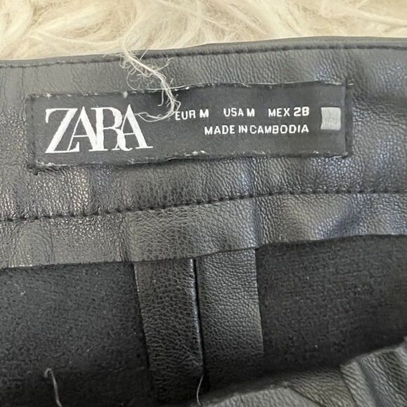 Zara Women’s Black Faux Leather Skinny Pants Casual Size Medium Stretch Mid Rise - Picture 10 of 11